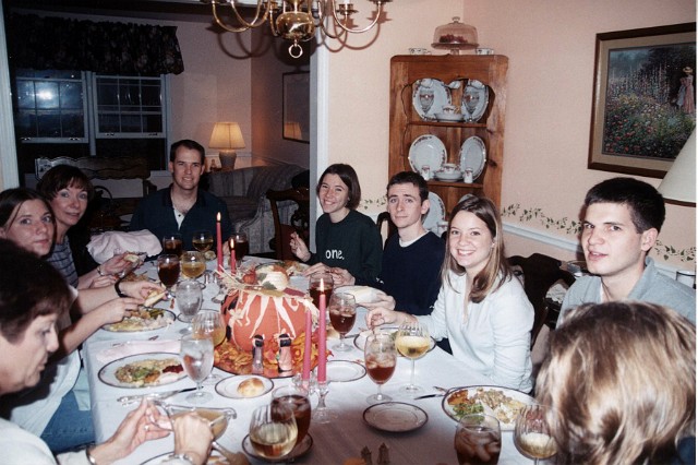 Julie_188.jpg - 1999 -- fall -- likely thanksgiving -- at John and Sharon's home in Tucker
