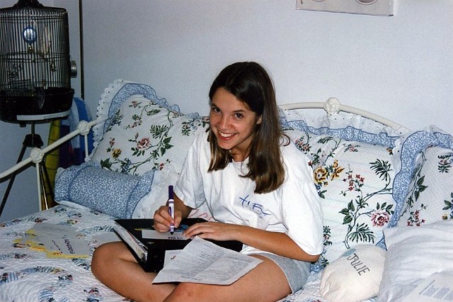 Julie_096.jpg - Preparing note cards / study aids