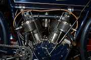 wheelsThruTime0078